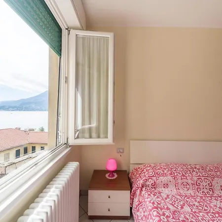 Casa Vista Cipressi アパート ヴァレンナ